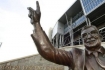 Joe Paterno statue