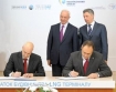 Ukraine signing fake gas deal