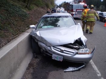 Victim's car in hit and run incident on I-5 in Oregon, 4-12-09