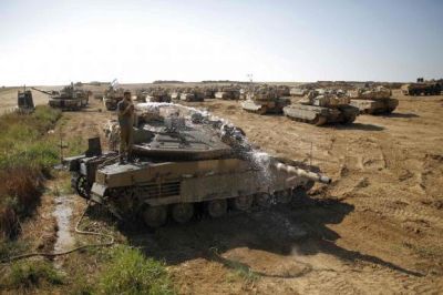 Gaza Tanks 