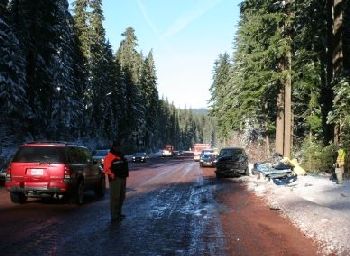 Fatal crash near Santiam Pass in Oregon 12-24-09