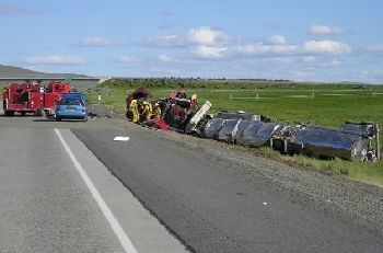 Commercial Motor Vehicle Crash with Hazardous Materials Eastbound I-84 in Oregon 6-22-09