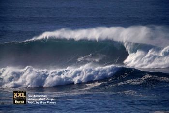 Eric Akiskalian at Nelscott Reef in Oregon