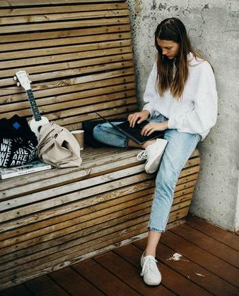 girl using computer