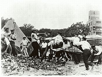 Bonus Army marchers confront the police 28 July 1932