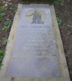 photo Grave of Pioneer Jason Lee